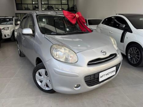NISSAN March 1.0 16V 4P FLEX, Foto 2