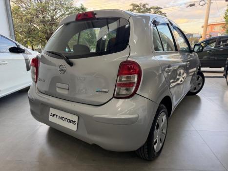 NISSAN March 1.0 16V 4P FLEX, Foto 3