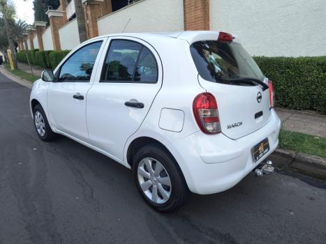 NISSAN March 1.6 16V 4P S FLEX, Foto 5