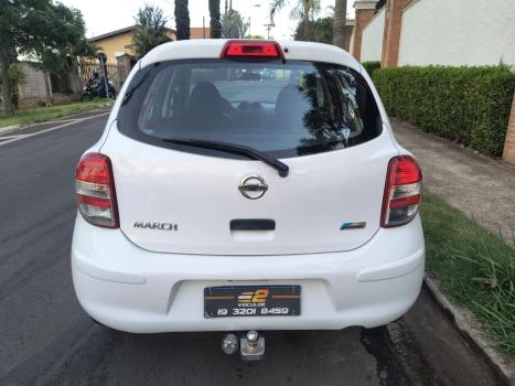 NISSAN March 1.6 16V 4P S FLEX, Foto 8