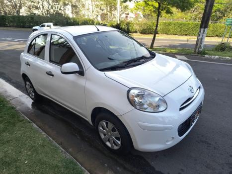 NISSAN March 1.6 16V 4P S FLEX, Foto 17