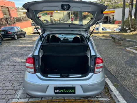 NISSAN March 1.6 16V 4P S FLEX, Foto 8 NISSAN March 1.6 16V 4P S FLEX, Foto 8