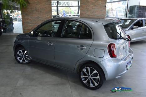 NISSAN March 1.6 16V 4P SL FLEX, Foto 8