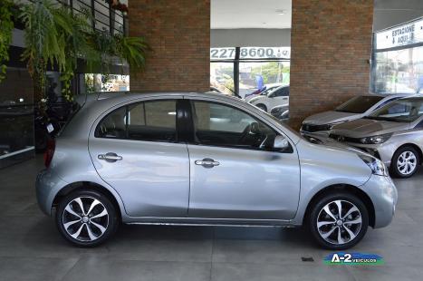 NISSAN March 1.6 16V 4P SL FLEX, Foto 9