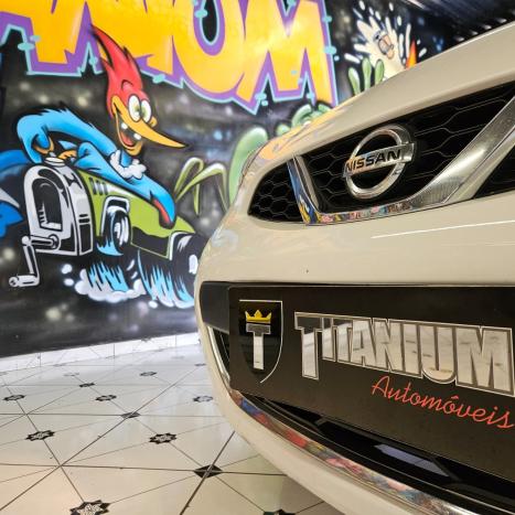 NISSAN March 1.6 16V 4P SL FLEX AUTOMTICO CVT, Foto 2