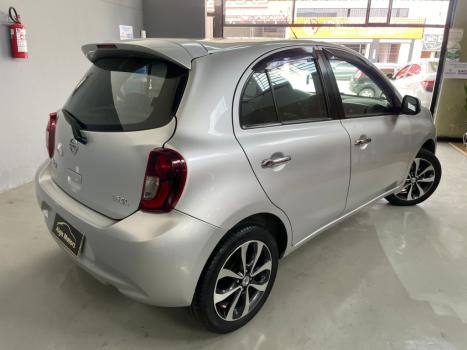 NISSAN March 1.6 16V 4P SL FLEX, Foto 4