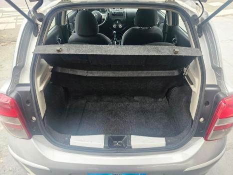 NISSAN March 1.6 16V 4P S FLEX, Foto 8