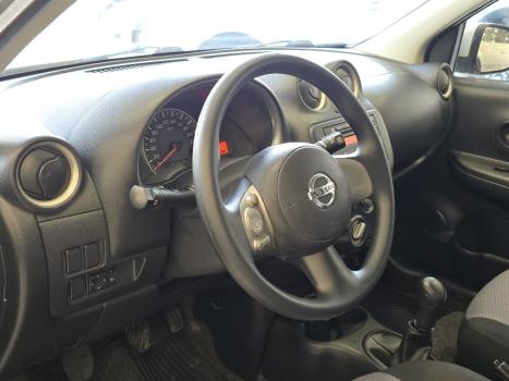 NISSAN March 1.6 16V 4P SR FLEX, Foto 13