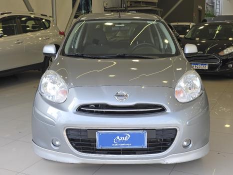NISSAN March 1.6 16V 4P SR FLEX, Foto 2