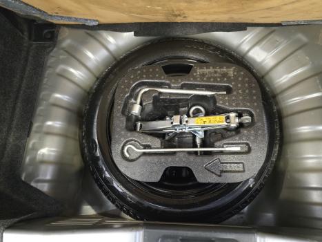 NISSAN March 1.6 16V 4P SR FLEX, Foto 17