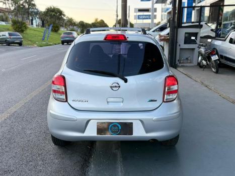 NISSAN March 1.6 16V 4P SV FLEX, Foto 5