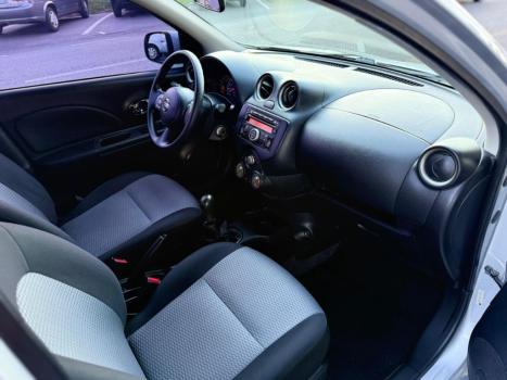 NISSAN March 1.6 16V 4P SV FLEX, Foto 11