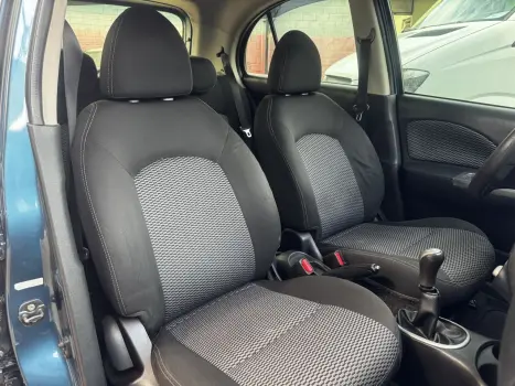 NISSAN March 1.6 16V 4P SV FLEX, Foto 12
