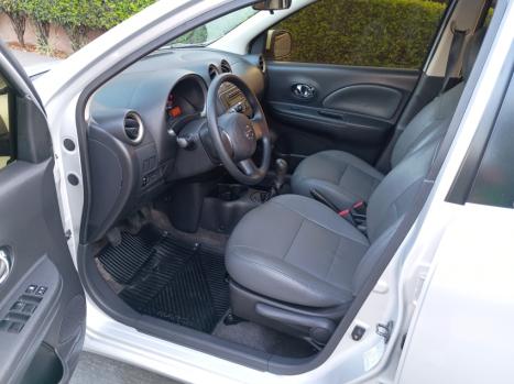 NISSAN March 1.6 16V 4P SV FLEX, Foto 8