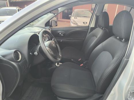 NISSAN March 1.6 16V 4P SL FLEX AUTOM�TICO CVT, Foto 3