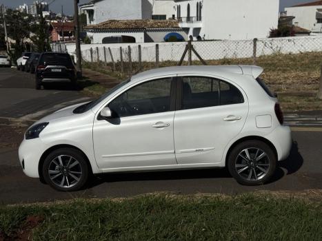 NISSAN March 1.6 16V 4P SL FLEX AUTOM�TICO CVT, Foto 2