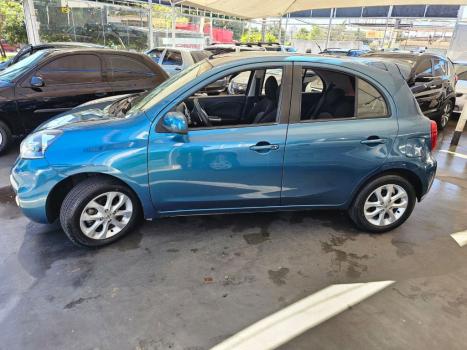 NISSAN March 1.6 16V 4P SV FLEX, Foto 4