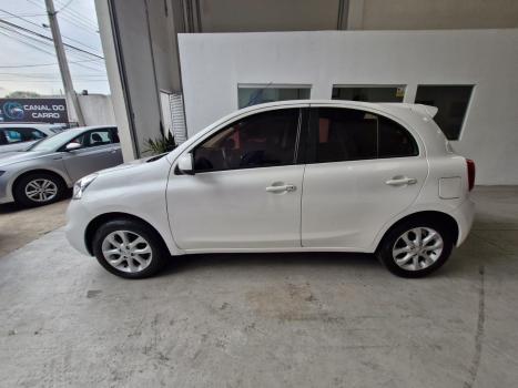 NISSAN March 1.6 16V 4P S FLEX, Foto 4