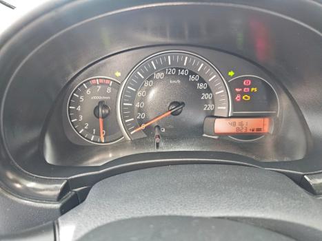 NISSAN March 1.6 16V 4P SV FLEX, Foto 4
