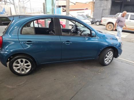 NISSAN March 1.6 16V 4P SV FLEX, Foto 10