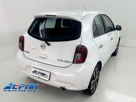 NISSAN March 1.6 16V 4P SL FLEX AUTOMÁTICO CVT, Foto 3