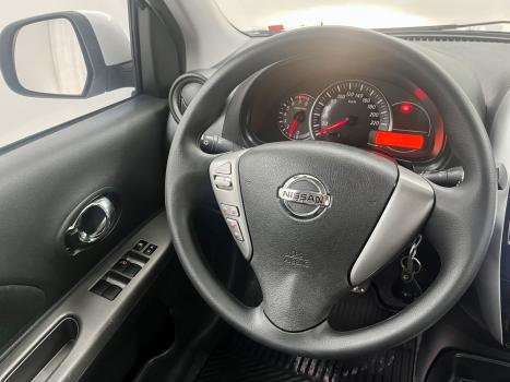NISSAN March 1.6 16V 4P SL FLEX AUTOMÁTICO CVT, Foto 14