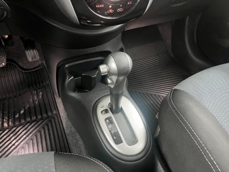 NISSAN March 1.6 16V 4P SL FLEX AUTOMÁTICO CVT, Foto 16