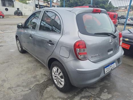 NISSAN March 1.6 16V 4P S FLEX, Foto 4
