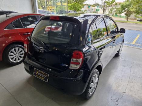 NISSAN March , Foto 2