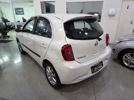 NISSAN March , Foto 2