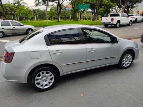 NISSAN Sentra 2.0 16V 4P FLEX, Foto 4