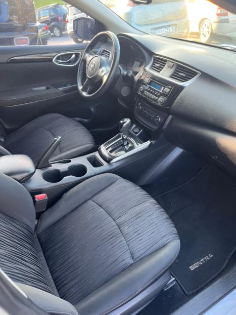 NISSAN Sentra 2.0 16V 4P S, Foto 5