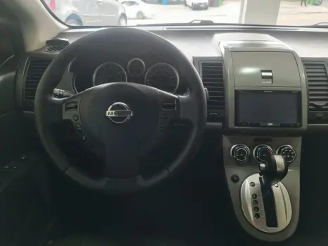 NISSAN Sentra 2.0 16V 4P SL AUTOMÁTICO CVT, Foto 8