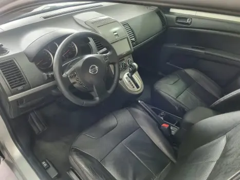 NISSAN Sentra 2.0 16V 4P SL AUTOMÁTICO CVT, Foto 10