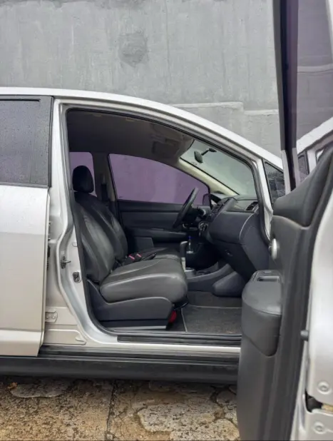 NISSAN Tiida Hatch 1.8 16V S 4P, Foto 7