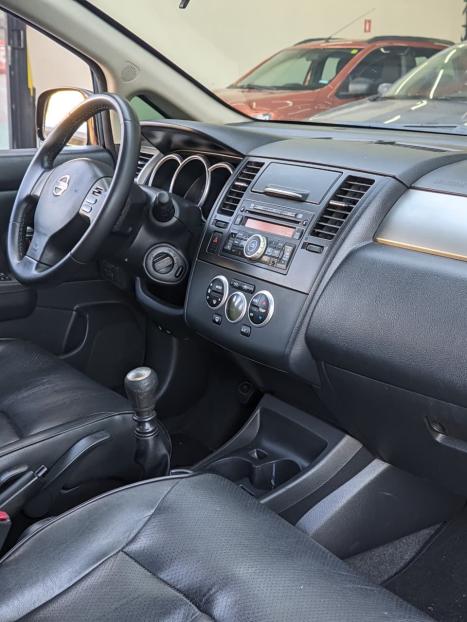 NISSAN Tiida Hatch 1.8 16V 4P SL FLEX, Foto 8