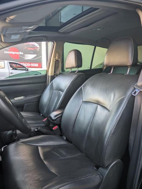 NISSAN Tiida Hatch 1.8 16V 4P SL FLEX, Foto 11