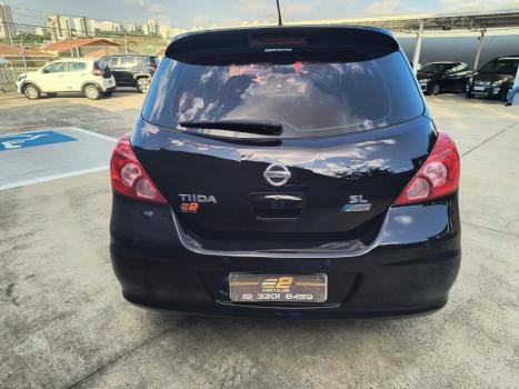 NISSAN Tiida Hatch 1.8 16V 4P SL FLEX AUTOM�TICO, Foto 6