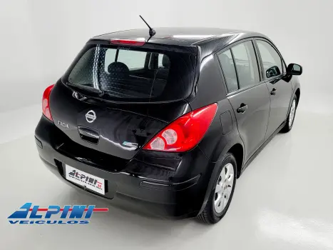 NISSAN Tiida Hatch 1.8 16V 4P S FLEX, Foto 3