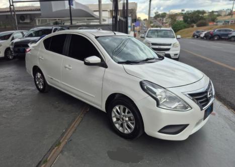 NISSAN Versa Sedan 1.6 16V 4P SV FLEX XTRONIC AUTOM�TICO CVT, Foto 2
