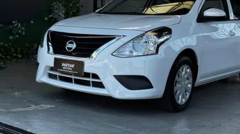 NISSAN Versa Sedan 1.6 16V 4P FLEX SV, Foto 6