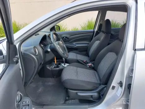 NISSAN Versa Sedan 1.6 16V 4P FLEXSTART V-DRIVE SPECIAL EDITION XTRONIC AUTOMTICO CVT, Foto 6