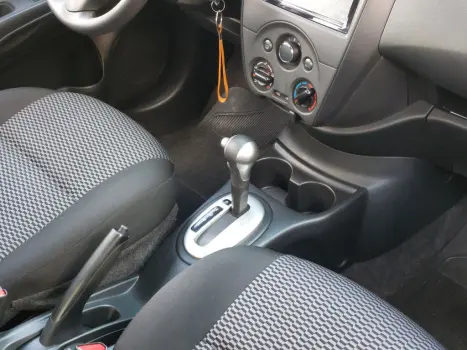 NISSAN Versa Sedan 1.6 16V 4P FLEXSTART V-DRIVE SPECIAL EDITION XTRONIC AUTOMTICO CVT, Foto 12