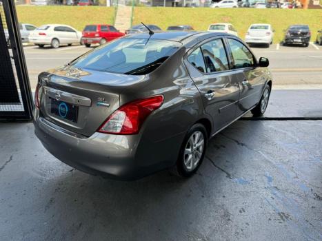 NISSAN Versa Sedan 1.6 16V 4P FLEX SL, Foto 4