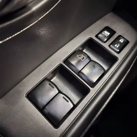 NISSAN Versa Sedan 1.6 16V 4P FLEX SL, Foto 16