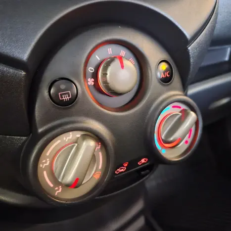 NISSAN Versa Sedan 1.6 16V 4P FLEX SL, Foto 17