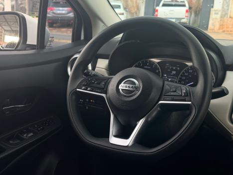 NISSAN Versa Sedan 1.6 16V 4P FLEX SENSE XTRONIC AUTOM�TICO CVT, Foto 10