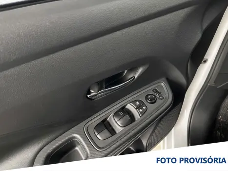 NISSAN Versa Sedan 1.6 16V 4P FLEX ADVANCE XTRONIC AUTOM�TICO CVT, Foto 5