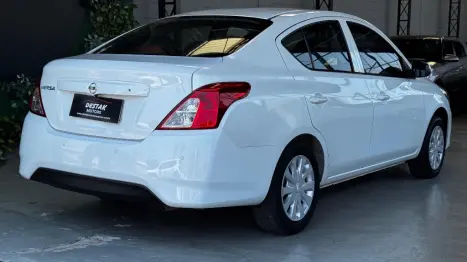 NISSAN Versa Sedan 1.6 16V 4P FLEX S, Foto 5