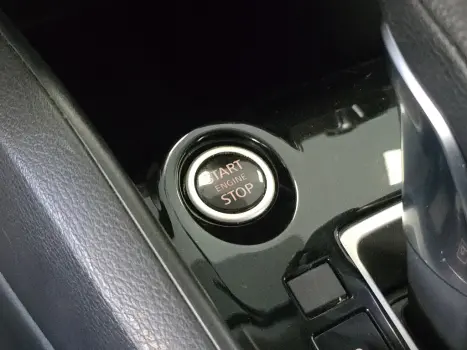 NISSAN Versa Sedan 1.6 16V 4P FLEX ADVANCE XTRONIC AUTOM�TICO CVT, Foto 8